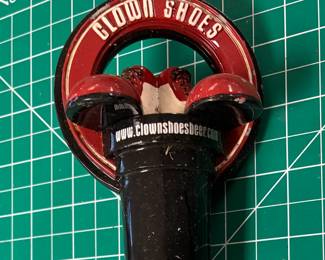 LG5266 Clown Shoes Beer IPA ALE Tap Handle Knob