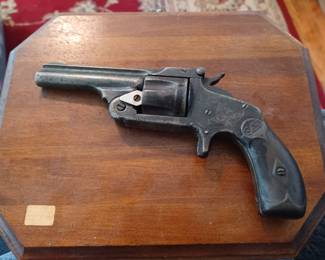 Antique 1880s Smith & Wesson second model spur trigger top break 38 revolver as found