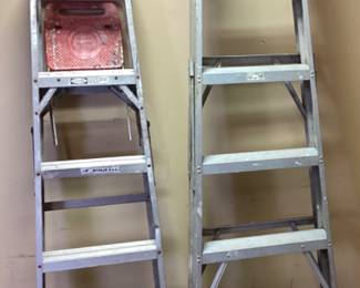 2 ALUMINUM LADDERS, 6’ & 8’