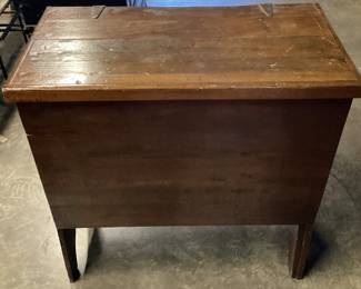 ANTIQUE OAK CURVED FRONT DRESSER