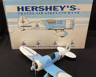 1992 HERSHEY’S TRAVEL AIR DIE CAST AIRPLANE BANK
