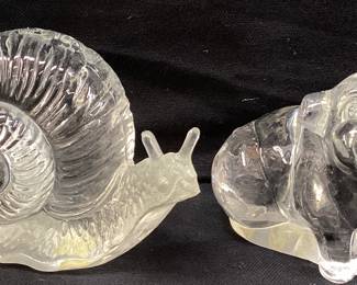 FENTON 1985 CRYSTAL SNAIL & CRYSTAL PIG FIGURINES