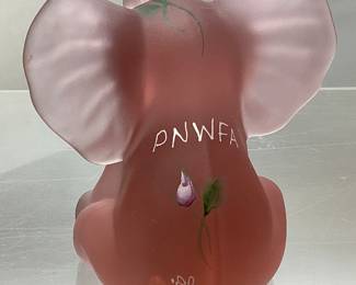 FENTON 2003 PNWFA PINK SATIN SITTING ELEPHANT FIGURINE