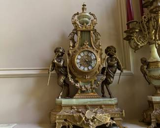 Vintage Imperial Mantel Clock Farbel Fonderie D'ARTE Verde marble w brass cherubs Italy