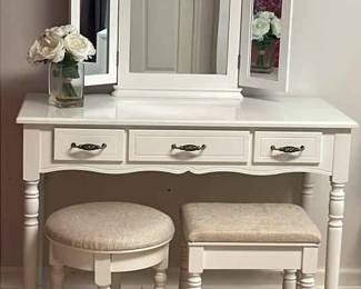 White Vanity And Two Stools