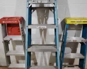 Miscellaneous Ladder Lot