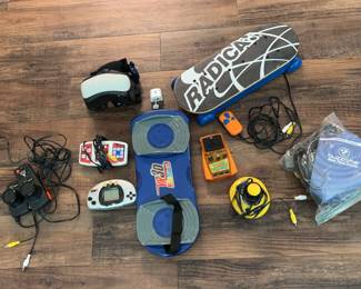 Mystery Lot Of Electronics Games