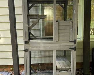Outdoor Animal Cat Enclosure with 3 Shelves