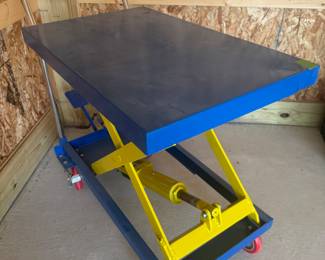 Scissor Lift table/cart