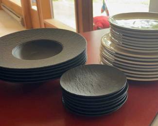 Villeroy & Boch White and Black Rock China