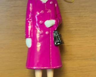 Queen Elizabeth Wearing Dark Pink Peacoat Ornament