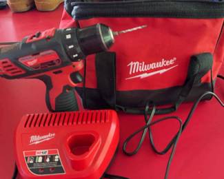 Milwaukee Battery Hand Drill & Carrying Case