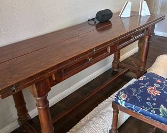 Beautiful fold out table and chairs