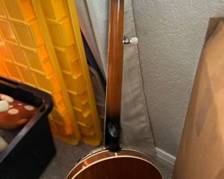 Banjo backside