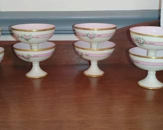 6 Ice Cream Bowls Made by the Oscar & Edgar Gutherz (O&EG) factory, initially Marx & Gutherz in 1884.
Production Period: Predominantly from 1889 to 1918.
