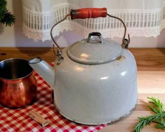 Gray speckled Granite wear Kettle with Veil and red handle