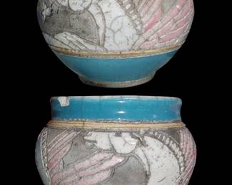 Val Lowell WEBB Handmade Carved RAKU Studio Twinkleberry Pottery Bowl
1996 Pegasus around 3 in tall