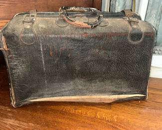 Antique leather bag