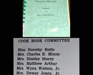 Awesome hard to find Green Thumb Garden Club cookbook Thomaston Georgia with some of the greatest Cooks in town that have now passed away! Great Southern recipes