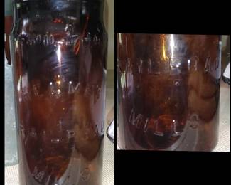Helmes Railroad Mill Snuff jar with top
