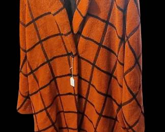Vintage Geraldine Of Peru Coat Women Alpaca Wool Blend Overcoat orange / red black color colors are better than pictures I'll try to get better photos