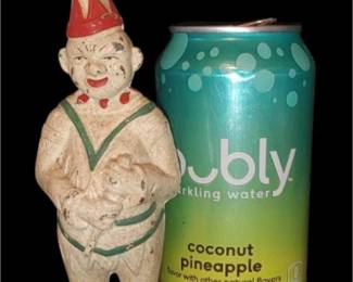 Antique AC Williams Cast Iron 1908 Circus Clown Penny Still Bank Jester
All original please note that the paint has come off the original screw