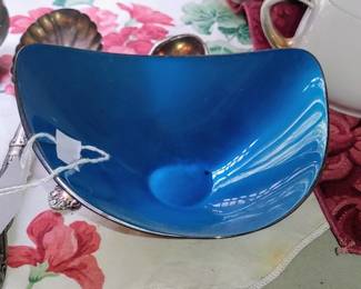 Vintage MCM Reed & Barton Blue Enamel Silver Plat e Triangle Bowl Circa 1940’s.