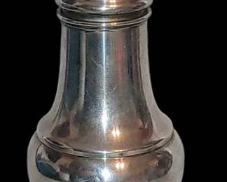 Sterling salt shaker not weighted