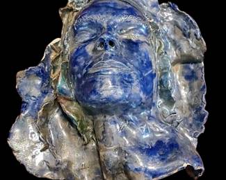 Gorgeous artist face sculpture( stunning however it does have a missing piece on the left side which could be repaired