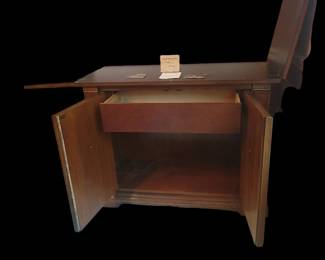 Vintage Thomasville Burl Walnut Flip Top Bar-Serve