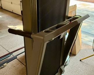 Milestone 3200 HR Treadmill