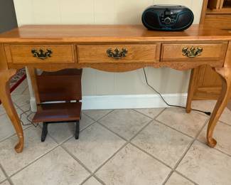Oak Queen Anne Console Table