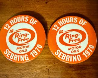 Vintage Pins - Ring-Free Motor Oils