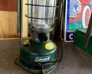 Coleman Battery Lamp