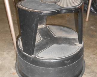 Library stool