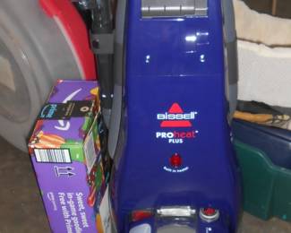 Bissell shampooer, never used