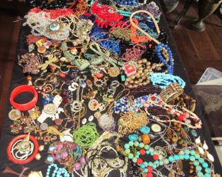Lots of great vintage jewelry