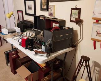 Typewriters, Kodak Projector