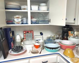 Vintage Pyrex, Hamilton Mixer