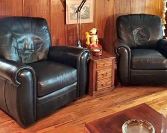Leather Recliners, Snoopy Telephone!