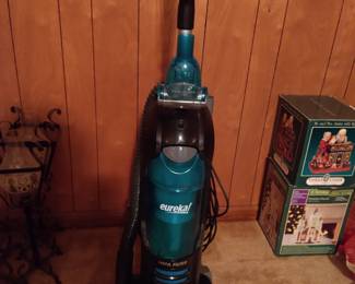 #207 Eureka Clean Living Vacuum $30.00
