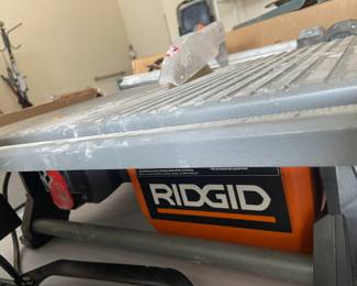 #192 Ridgid tile saw R40211 7 inch $150.00
