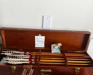 #140 MCM Wooden Arrow Case Containing 4 Fleetwood Arrows, 8 Ben Pearson Arrows (as is) $100.00