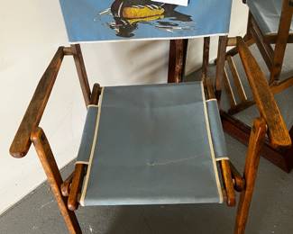#118 Vintage wooden Directors Chair w/duck $60.00