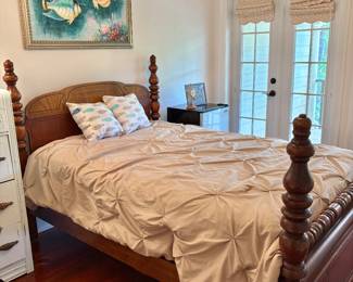 Full Size Vintage Bed $350