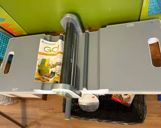 Accuquilt Go Fabric Cutter