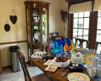Dining Table and 4 chairs