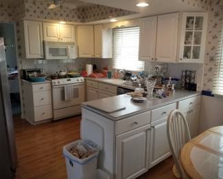 Kitchen overview