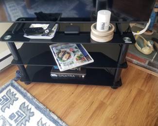 Entertainment center