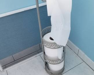 Toilet paper corral